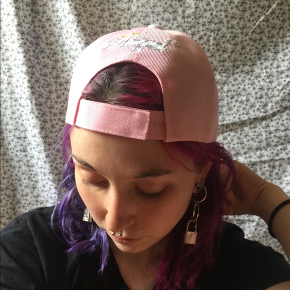 **SOLD**Angel Face Baseball Hat - Picture 3 of 6